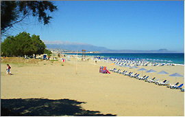 Platanias (Rethymnon): Blick �ber den Strand auf die Bucht von Rethymnon - Copyright (c) 2008 Ingo H. Dietrich