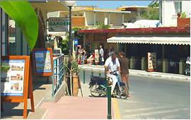 Platanias (Rethymnon): By the village square - Copyright (c) 2008 Ingo H. Dietrich