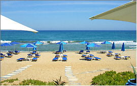 Adelianos Kampos: Strand vor der ''Blue Sky'' Strandbar - Copyright (c) 2008 Ingo H. Dietrich