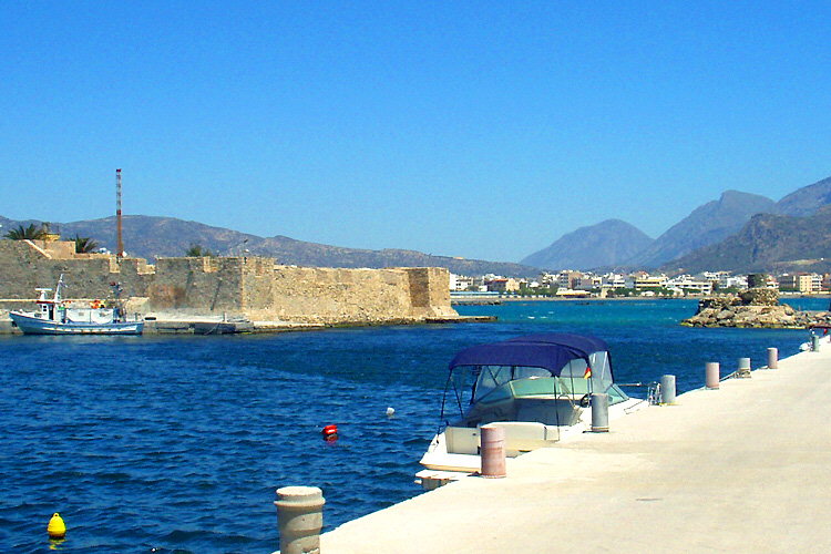Ierapetra: Hafeneinfahrt
